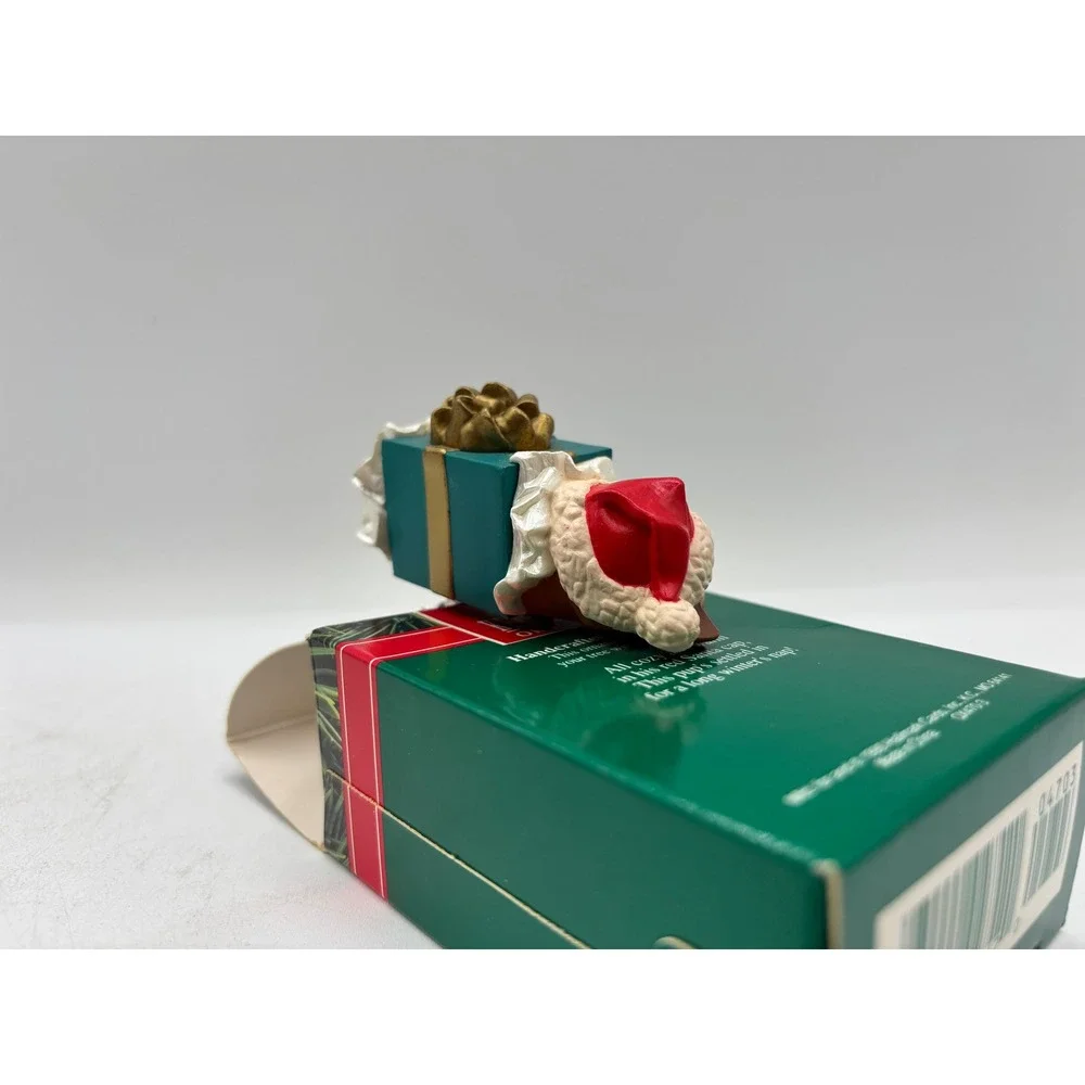 Hallmark Keepsake Dated 1990 Vintage Long Winters Nap Clip On Ornament
